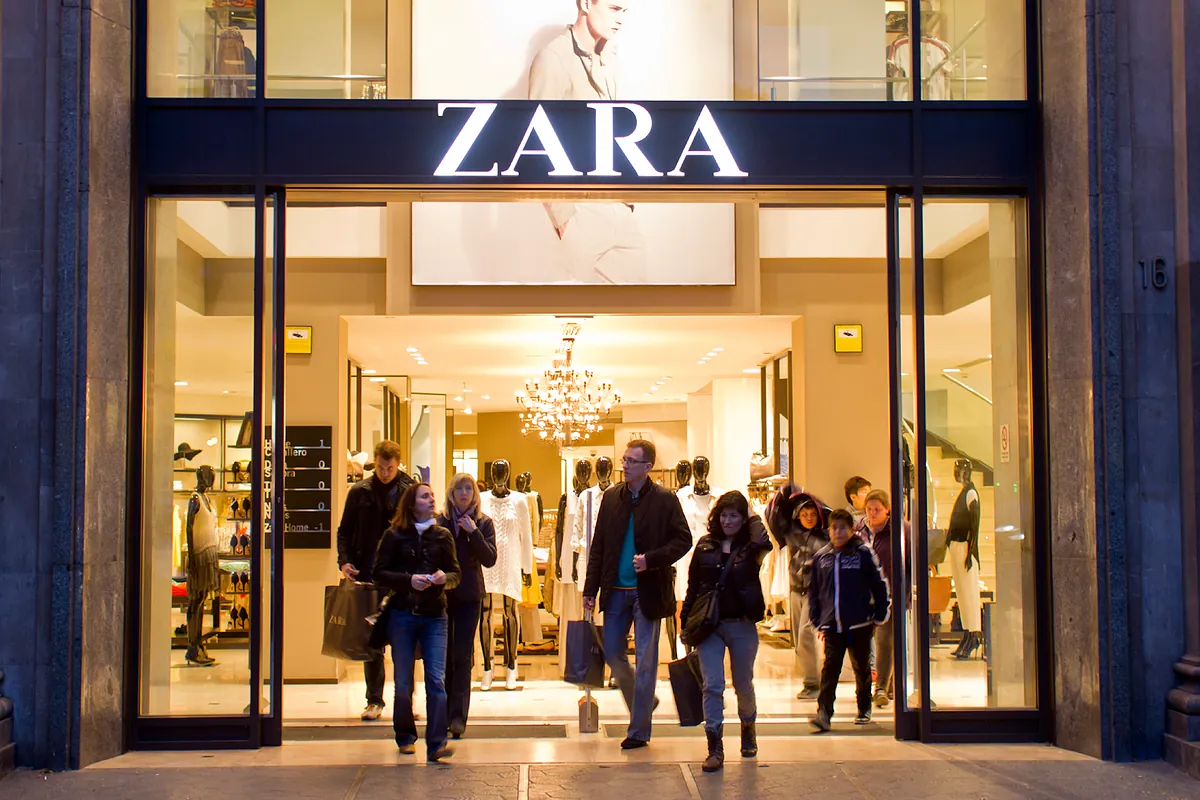 Inditex, El Corte Inglés e Ikea adelantarán el cierre de sus tiendas por la final del Mundial