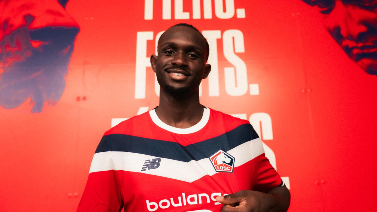 Nianzou pone fin a su etapa en el Sevilla y firma por el Lille
