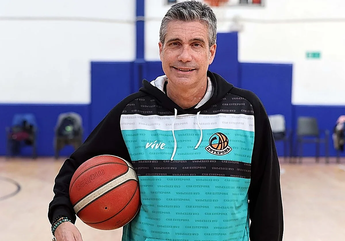 Francis Tomé: el artífice de un hito en el baloncesto femenino