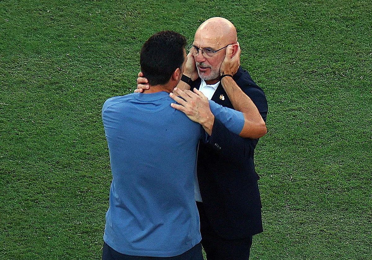 De la Fuente, roto de emoción: «Estos jugadores son un ejemplo para la juventud y para España»