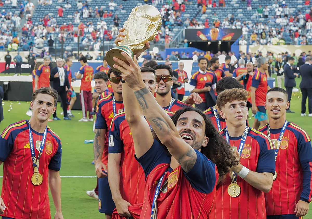 Las locas promesas pendientes de los campeones: de tatuarse a De la Fuente a los cambios de 'look'