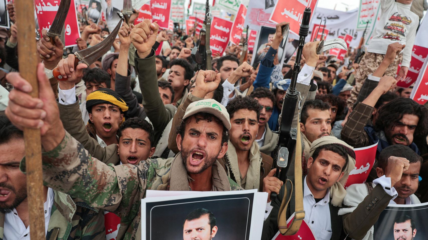 Los hutíes declaran un bloqueo marítimo contra Arabia Saudí y amenazan con forzar el cierre del estrecho de Bab el-Mandeb