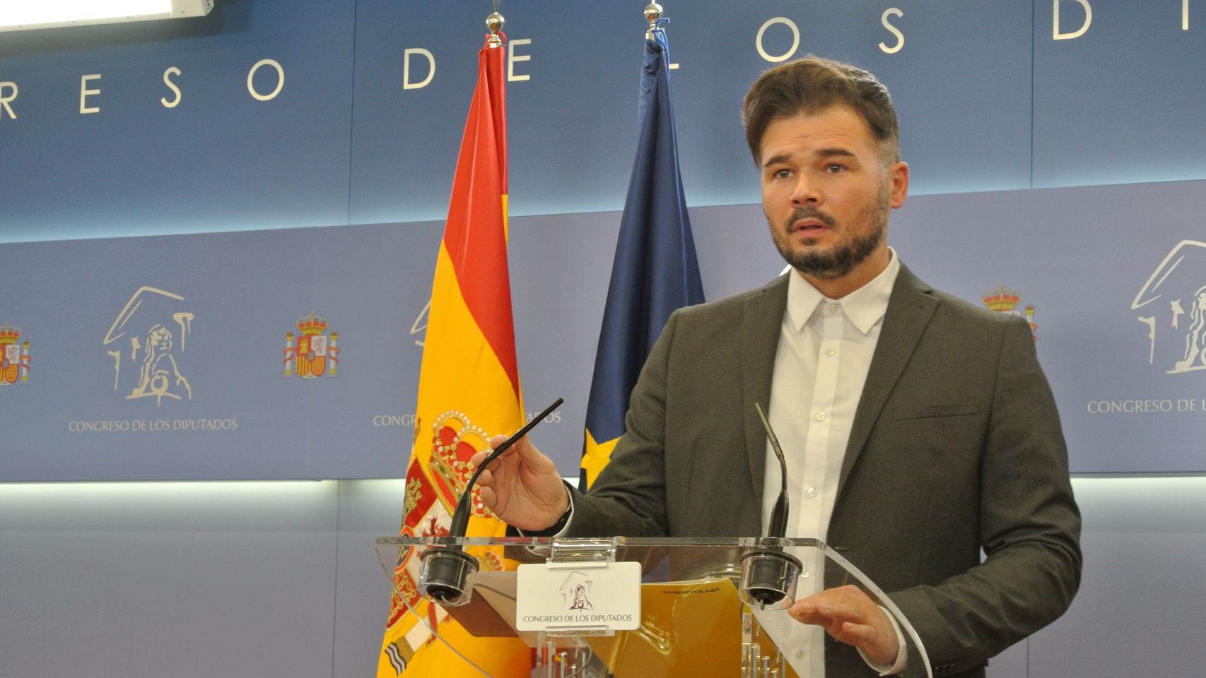 ERC exige al PSOE "cumplir su compromiso" de impulsar la selección catalana y no multar al que rechace ir a la española