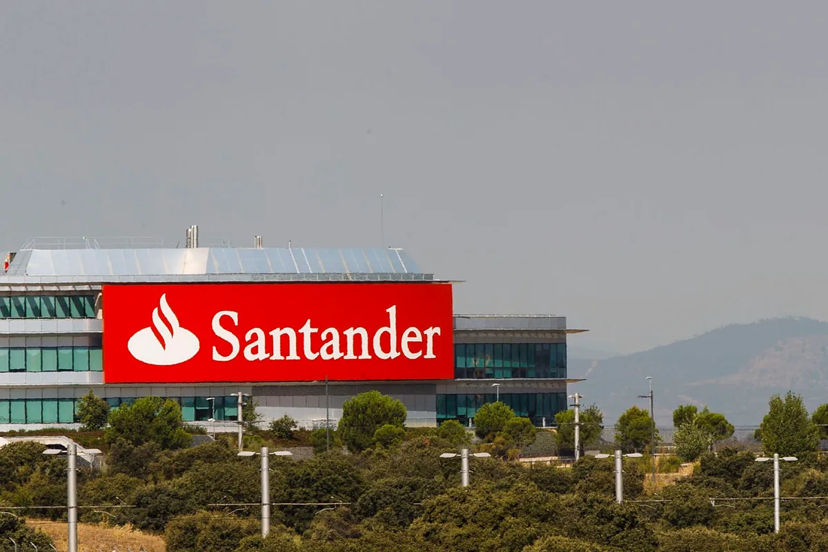 Santander exprime su pentágono