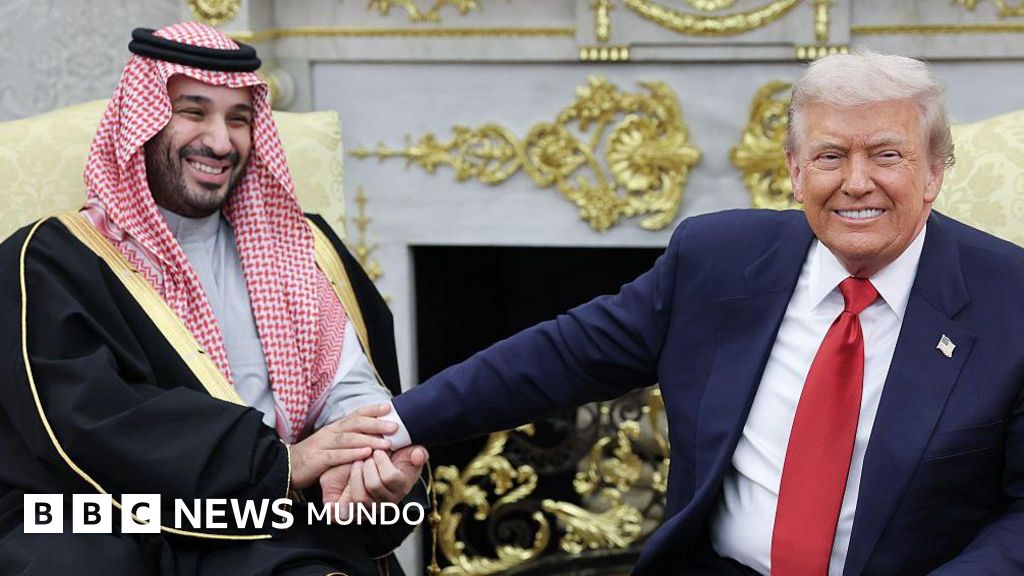 EE.UU. y Arabia Saudita firman un polémico acuerdo nuclear