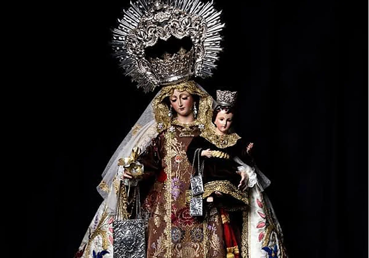 La Virgen del Carmen de Parque Litoral cierra el ciclo de procesiones carmelitas