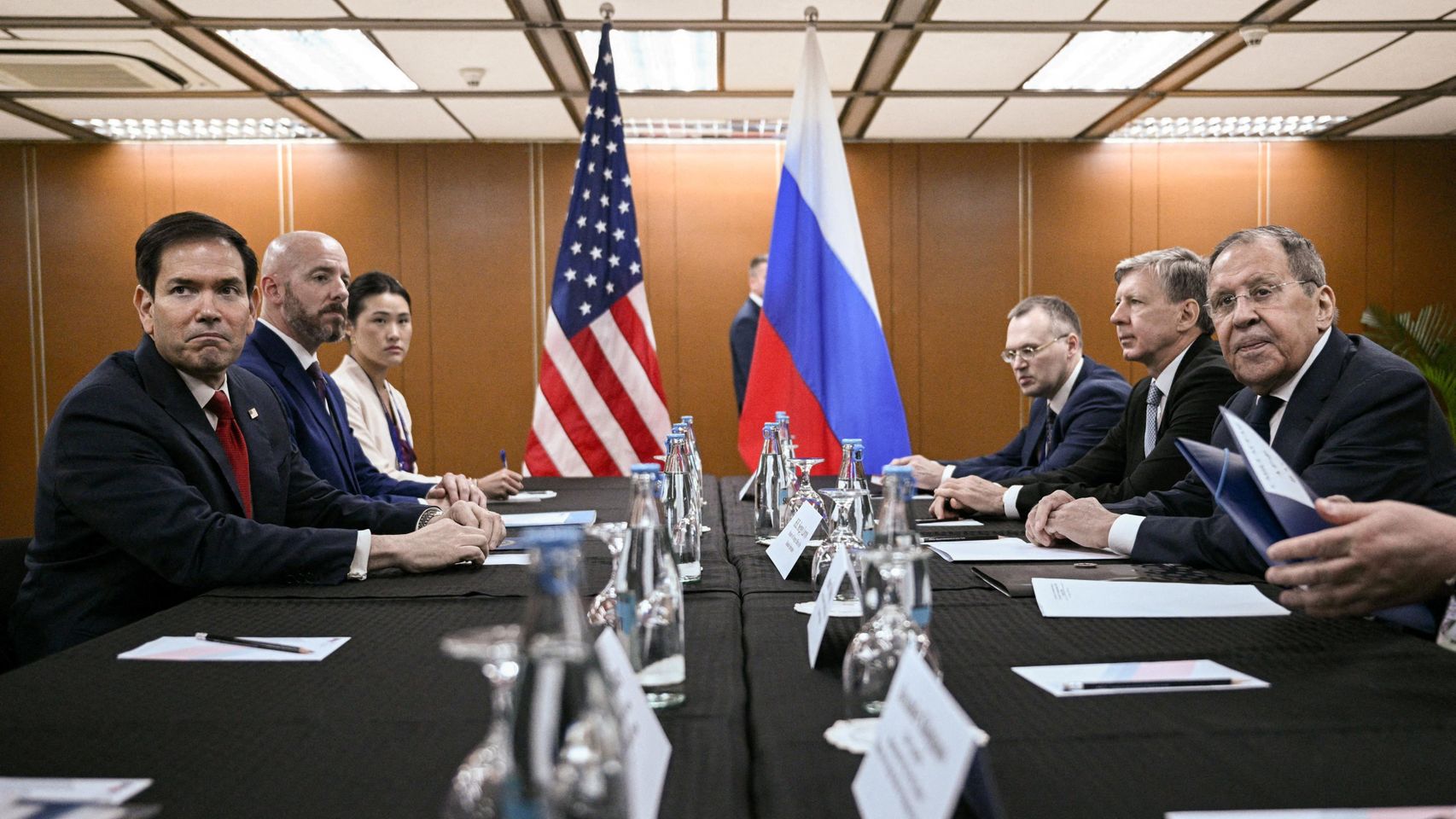 Marco Rubio y Serguéi Lavrov se reúnen para tratar de desencallar las negociaciones de paz en la guerra de Ucrania