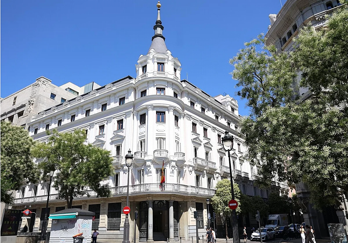 Competencia multa a Ibai Llanos, Jordi Wild y Nachter por publicidad encubierta y contenidos perjudiciales para menores