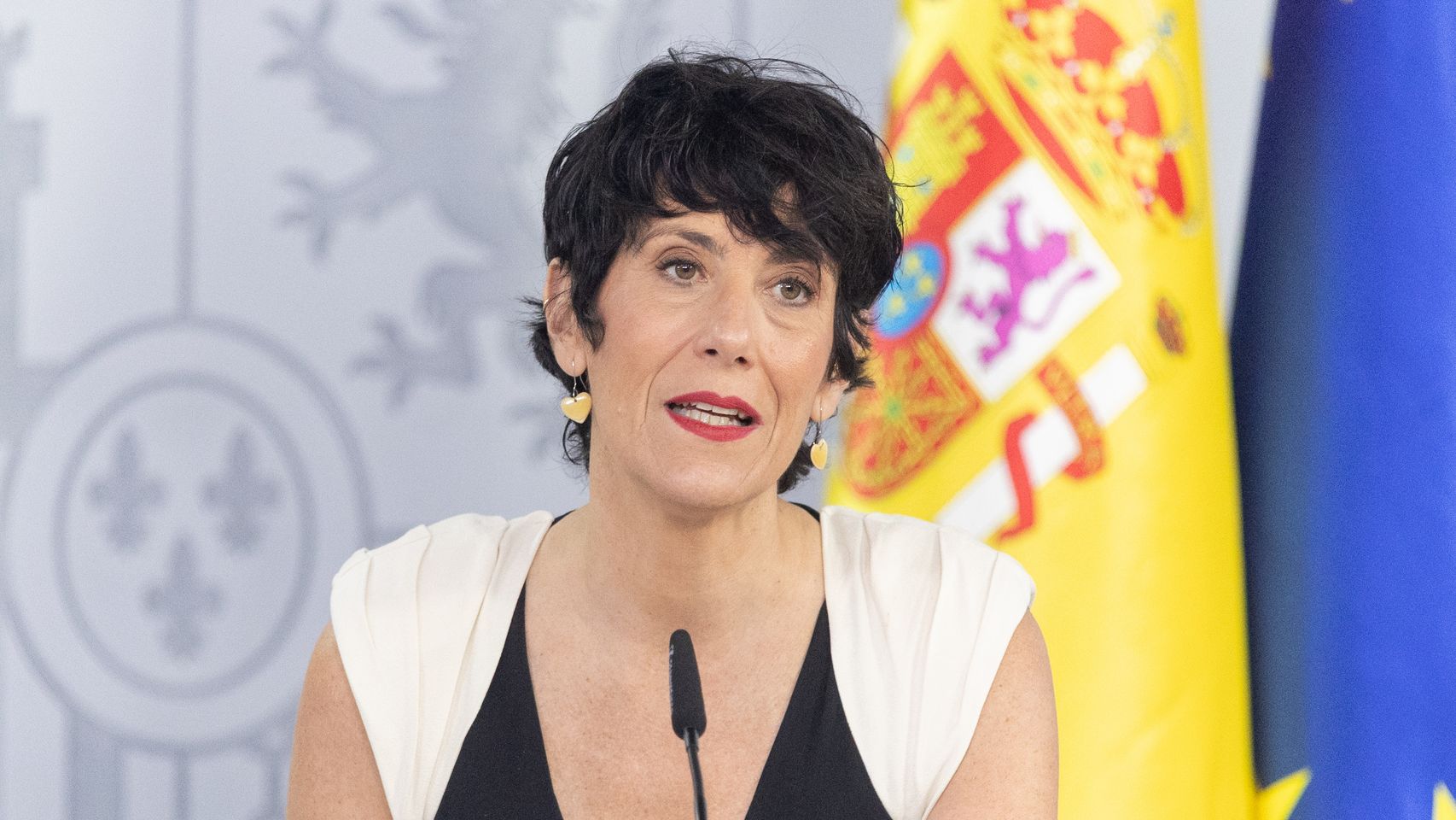 Las CCAA del PP plantan a Elma Saiz en la conferencia sectorial de inmigración acusándola de 'deslealtad y ocultación de datos'