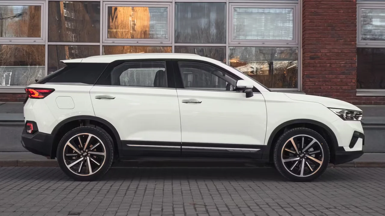 Tamaño de EBRO S900, precio de Skoda Kamiq y ahora ECO, este SUV chino que puedes comprar estrena la versión definitiva
