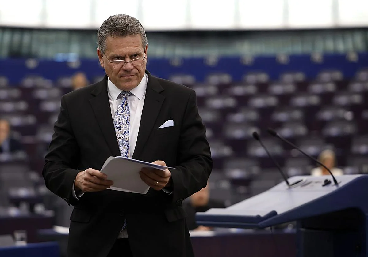 La UE ve «positivos» los nuevos aranceles y asegura que «se ajustan» a los compromisos del acuerdo comercial con EE UU