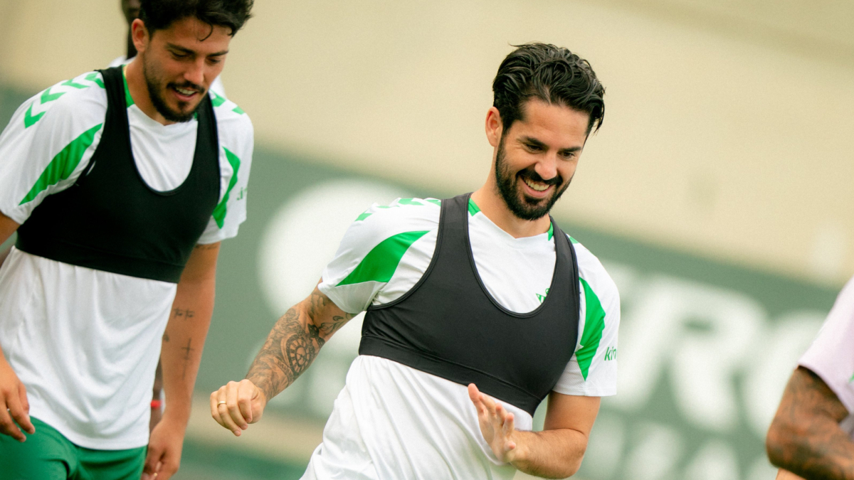 Sin Isco en la última sesión antes del amistoso frente al Granada