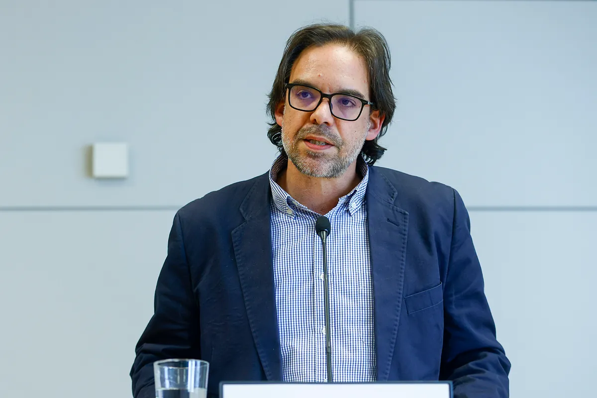 Golpe al plan de Renfe de crear una empresa de autobús