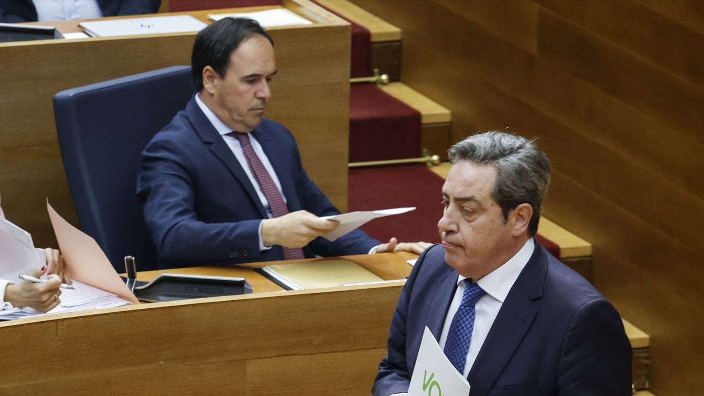 PP y Vox pactan en Comunitat Valenciana "la exclusión del acceso a servicios sociales" a "las personas en situación irregular"