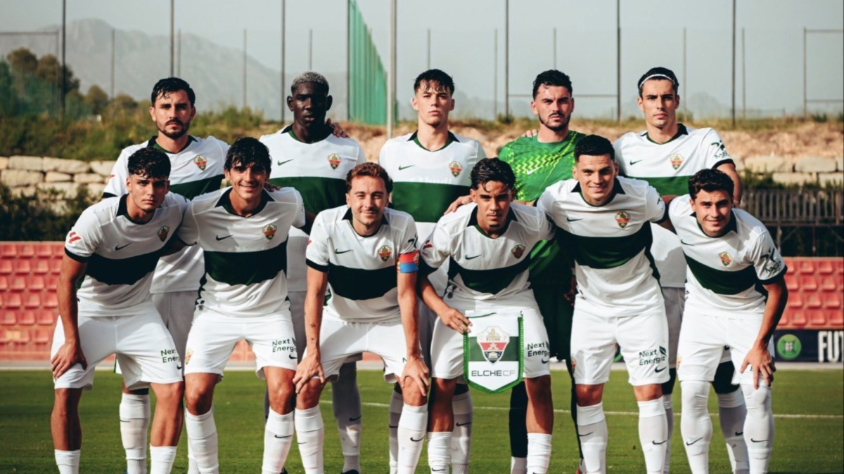 El Elche no termina de arrancar