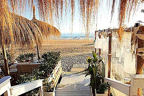 Las vacaciones de sur a norte de Pepa Muñoz y su chiringuito favorito: "Es de los pocos que quedan con autenticidad"