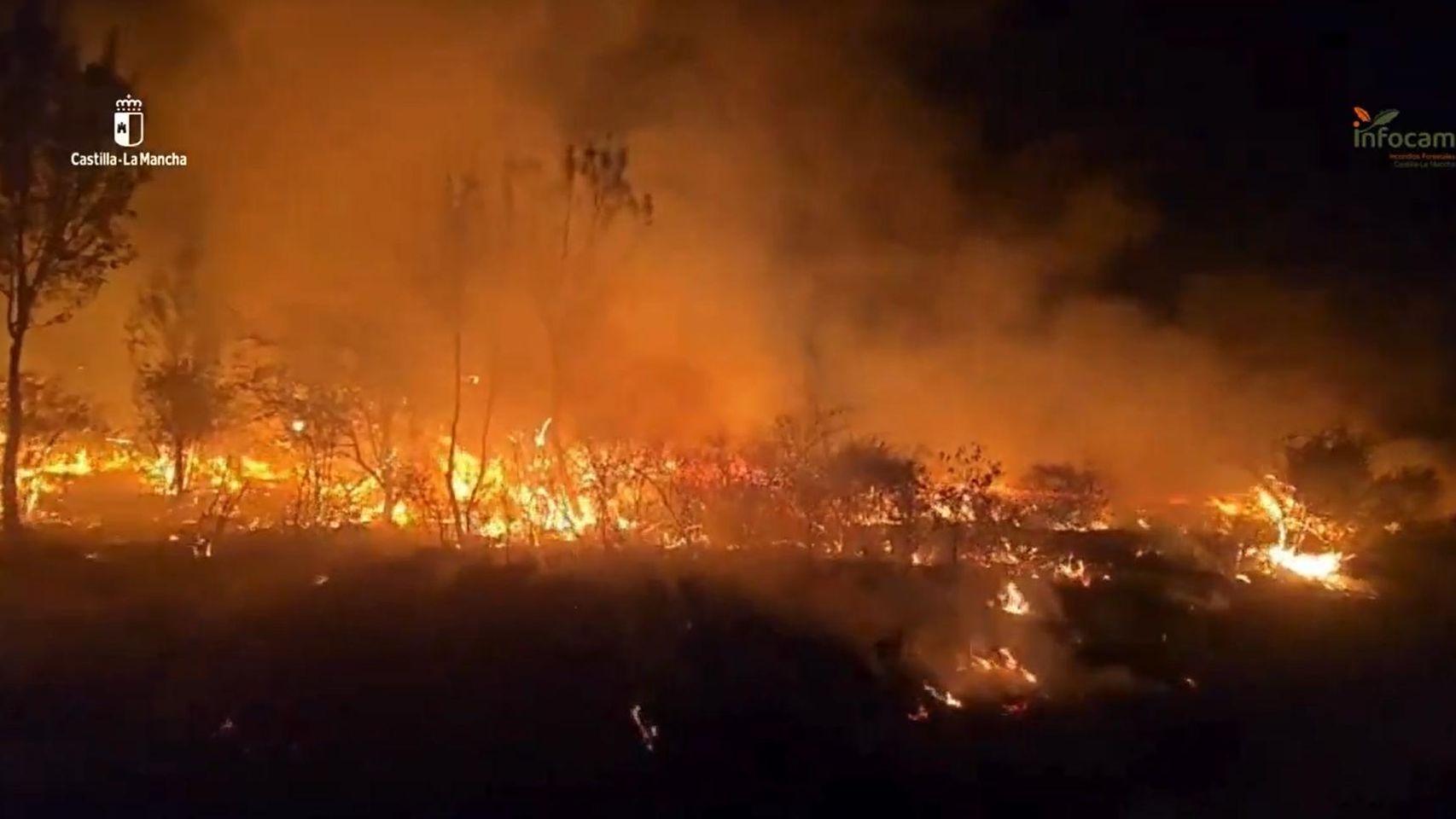 Incendios en Madrid, Ávila y resto de España, Última hora en directo | Fuegos activos, evacuaciones, mapa, carreteras cortadas y municipios afectados
