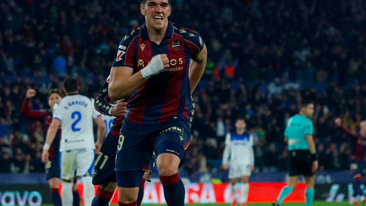 El Levante no quiere arriesgar con Espí