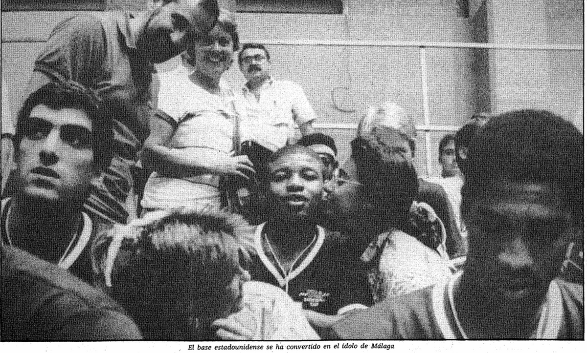 Cuando Málaga se quedó maravillada de Tyrone Bogues, el jugador más bajo en la historia de la NBA