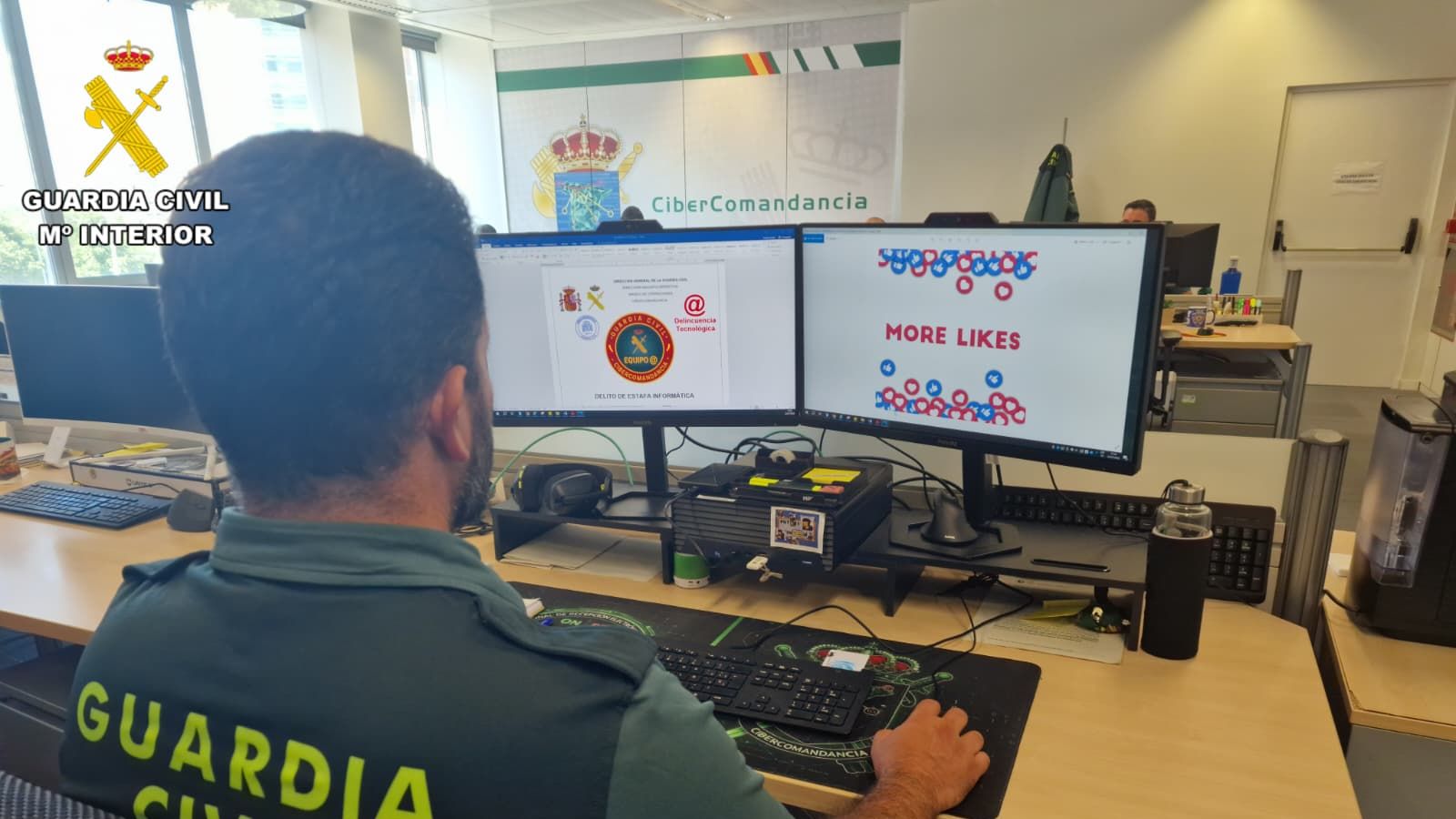 Le contratan para dar 'me gusta' en redes y acaba teniendo que pagar 2.000 euros por un "error"