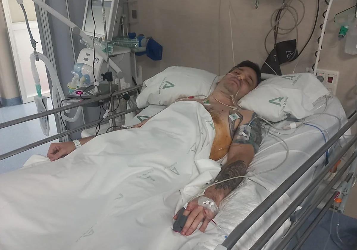 Apuñalamiento en Málaga: «Mi novio casi muere desangrado; le atravesó el estómago y una arteria»