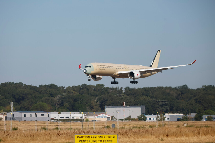 Un A350-1000ULR acaba de completar un vuelo de más de 24 horas sin escalas. Boeing quería el proyecto, pero Qantas eligió a Airbus
