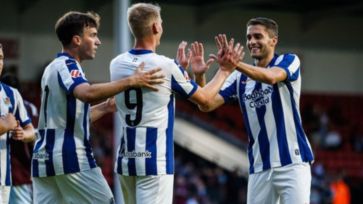 La Real vence por goleada al Aston Villa