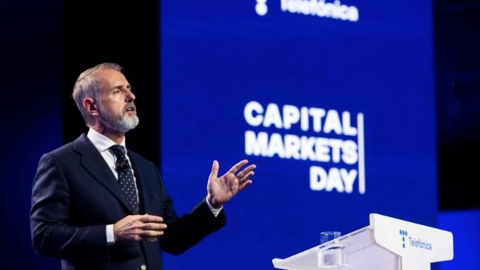 Telefónica reduce sus pérdidas un 75% hasta los 338 millones de euros tras la venta de Chile y la reestructuración en Alemania