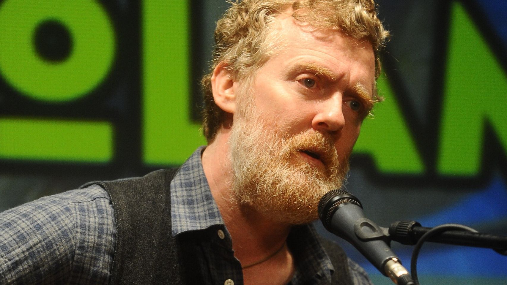 Muere a los 56 años en un accidente de moto el músico y ganador de un Oscar Glen Hansard
