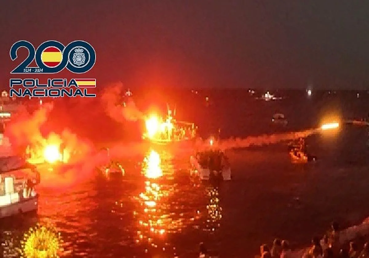 Un investigado por un incendio provocado por una bengala en la procesión de la Virgen del Carmen en Estepona