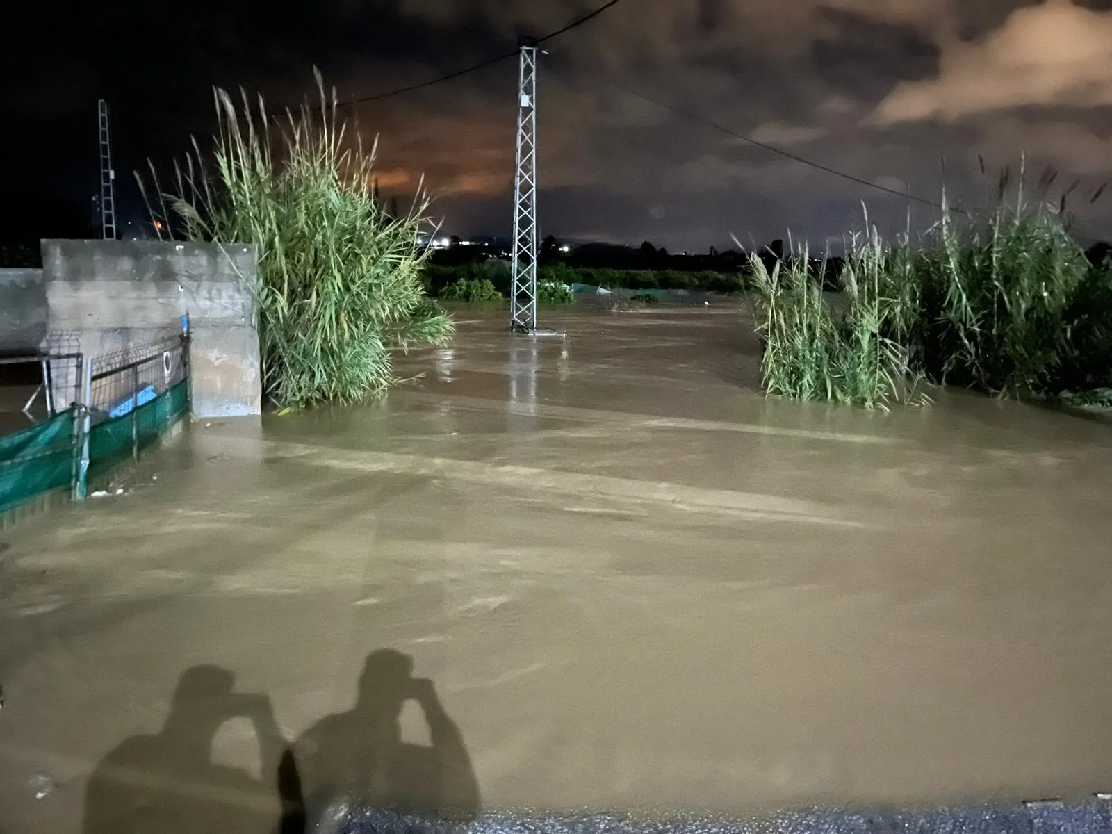 Red flood alert issued for Guadalhorce river in Malaga province after a night of intense rain