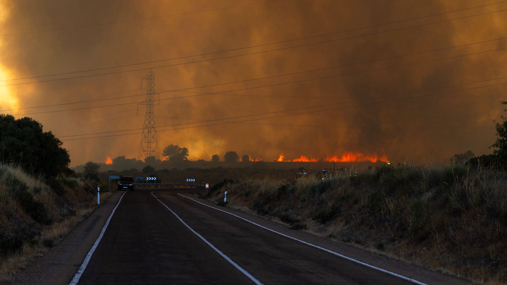Estabilizados los incendios en Madrid y Ávila: preocupa el de Zamora, de nivel 2, y el de Vall d'Uxio sigue sin control