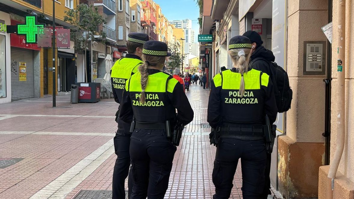 Queda con una chica por redes sociales en Zaragoza, aparecen dos y acaban agrediéndole para robarle la cartera