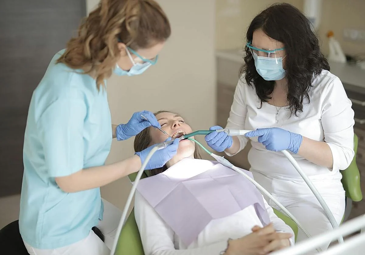 ¿Me puedo poner implantes dentales si tengo poco hueso?