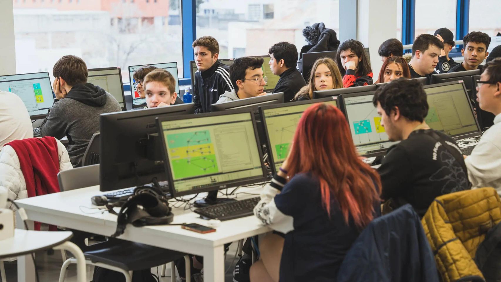 Educación propone 15 alumnos por aula en la FP Básica para 2028-2029 y quiere bajar las ratios en Infantil y Bachillerato
