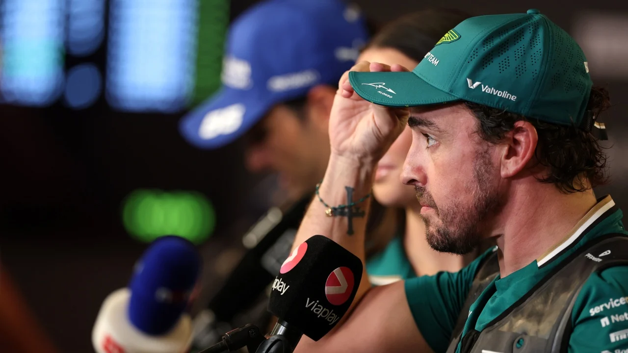 Parece insoportable, pero Alonso suma ya 425 carreras y 22 temporadas de F1 con esta extenuante mentalidad