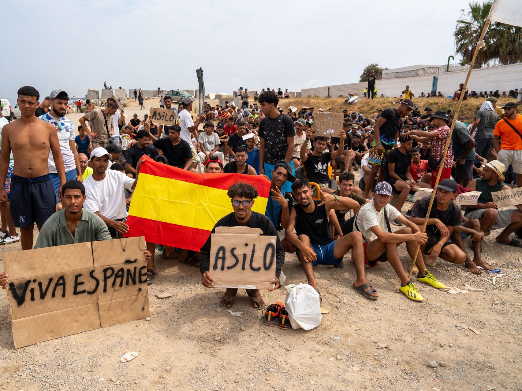Autoridades de Ceuta temen que Sánchez "ayude" a Rabat a "desalentar a la población" sobre el futuro de la ciudad