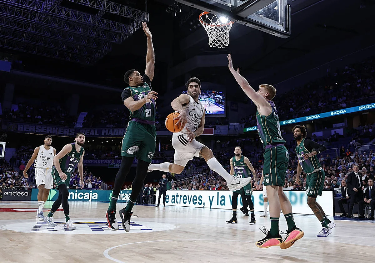 El Unicaja paga su desconexión y pierde ante el Madrid (91-82)