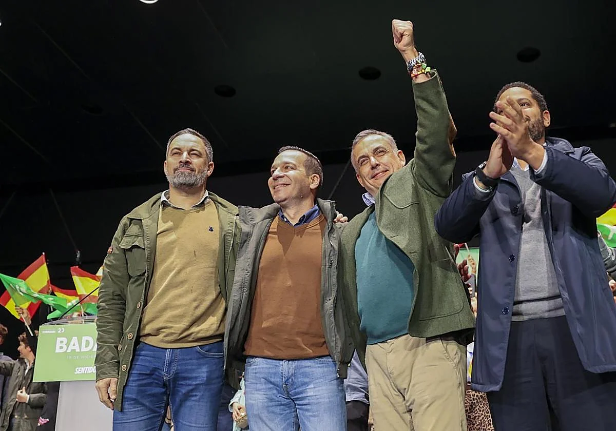 Óscar Fernández, de sombra de Abascal a estrella emergente