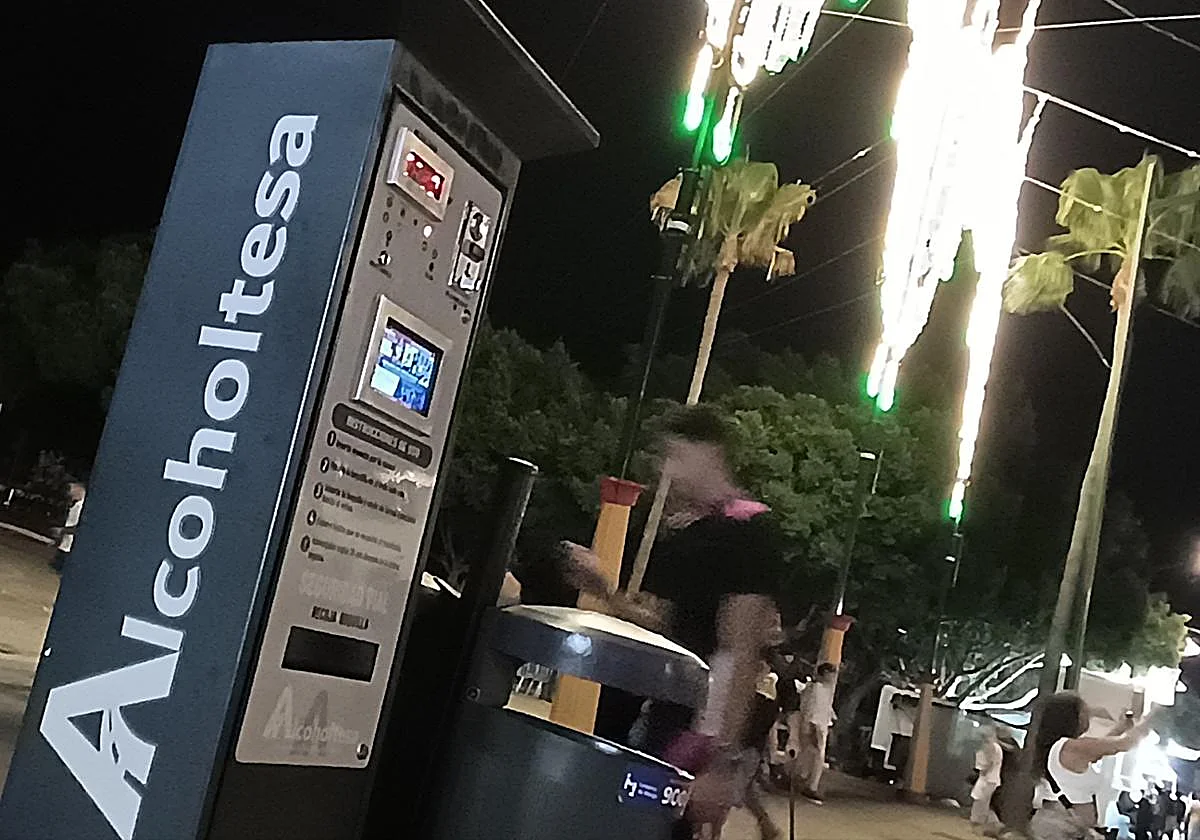El extraño uso de los alcoholímetros de la feria: convertir un test de alcoholemia en un reto viral