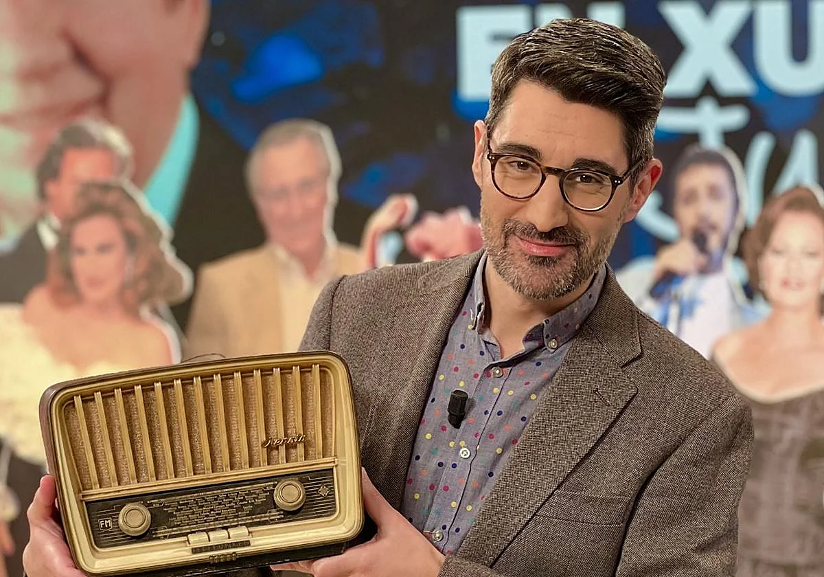 Alejandro Macías: «Franco utilizó la televisión para proyectar en el extranjero unas libertades que no existían en España»
