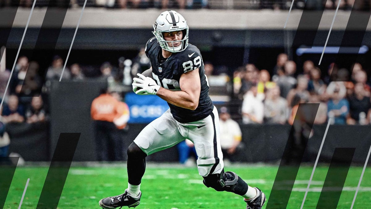Fantasy Football: Perfect draft strategy, round by round for 2026 Hero RB builds
