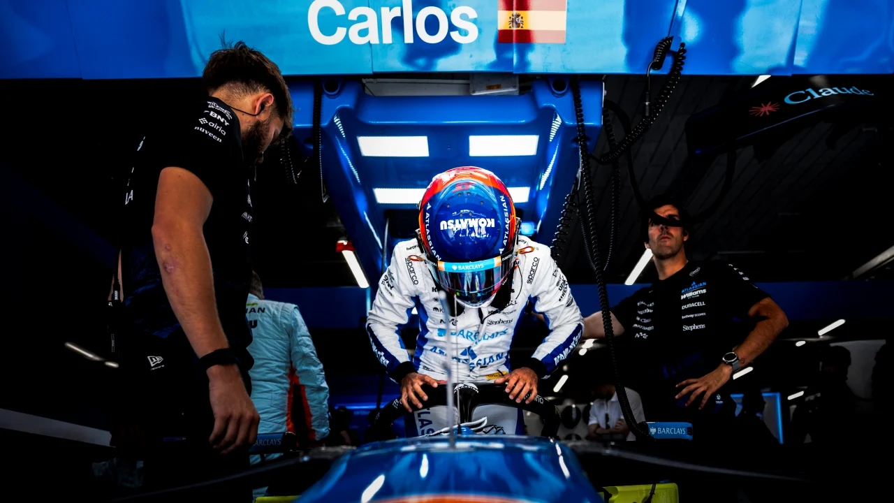 Vowles respira aliviado tras convencer a Sainz: «Es un líder, tiene un valor incalculable para Williams»