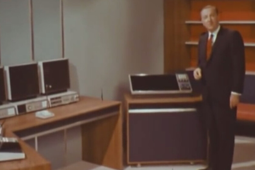 En 1967, un programa de televisión se imaginó la oficina del siglo XXI. Y sin saberlo anticipó a los ordenadores