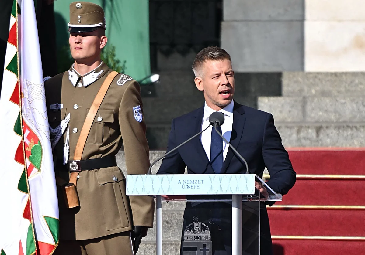 Magyar ensalza su «patriotismo democrático» en la celebración de la fiesta nacional húngara