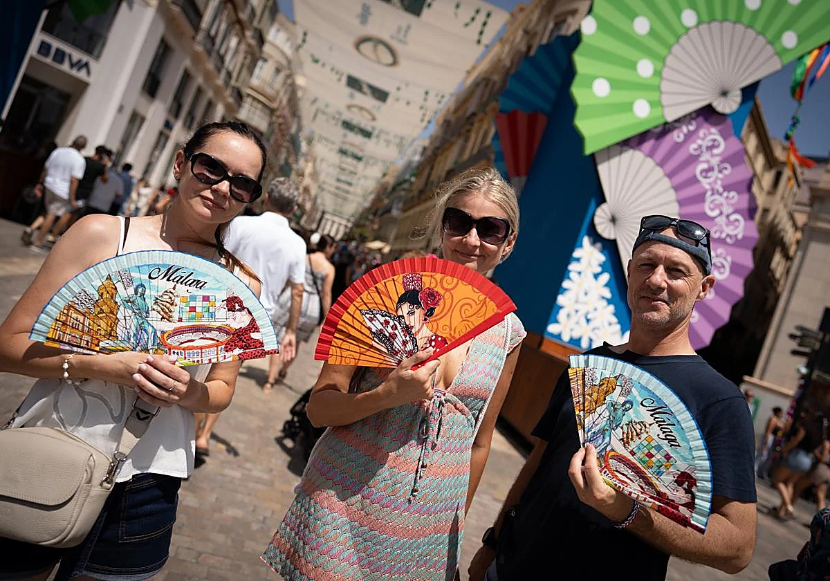 ¿Por qué los guiris no se cansan de la Feria de Málaga? «Es un evento único e imperdible»