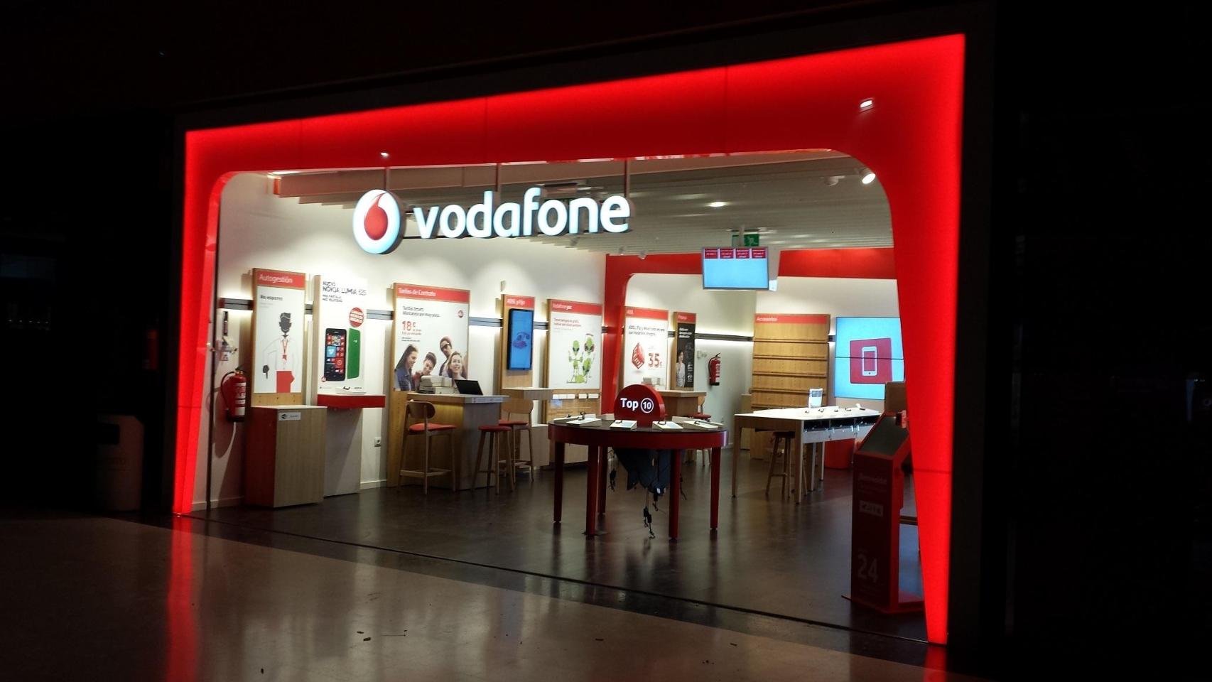 Un juzgado condena a Vodafone y WiZink a resarcir a un cliente tras ser robado con una duplicación de su tarjeta SIM