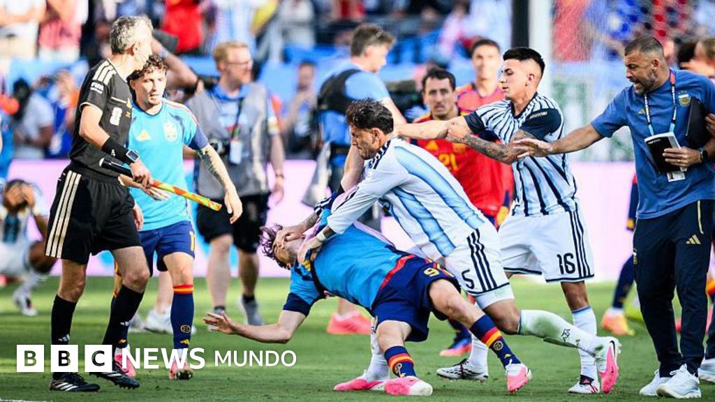 La FIFA sanciona con 10 partidos al argentino Leandro Paredes por el altercado con jugadores de España tras la final del Mundial 2026