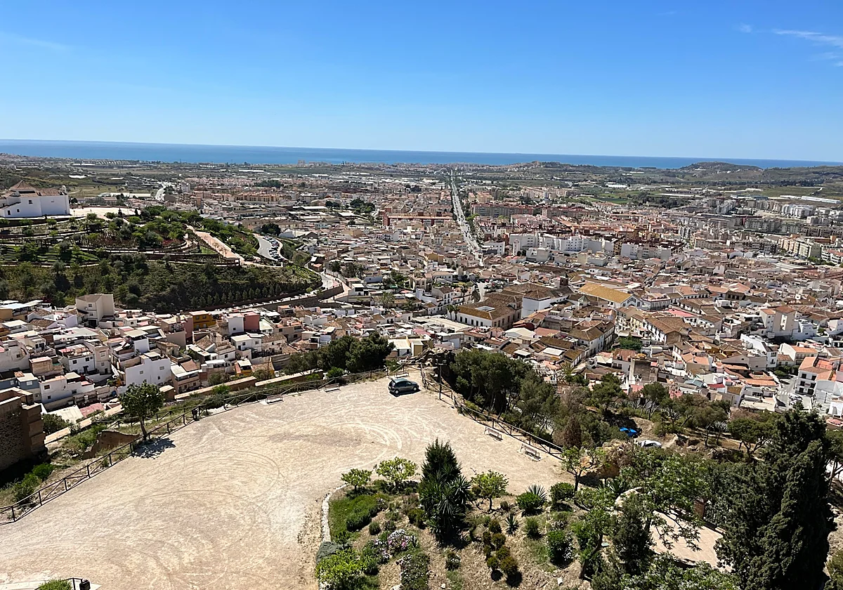 Una anciana denuncia que la drogaron antes de sacar 3.000 euros del banco en Vélez-Málaga