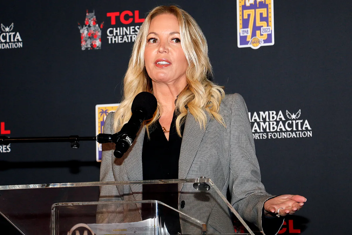 Jeanie Buss, la guardiana de Los Angeles Lakers busca retener su trono